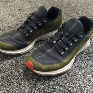 GUC Nike Shield water repellent running shoes